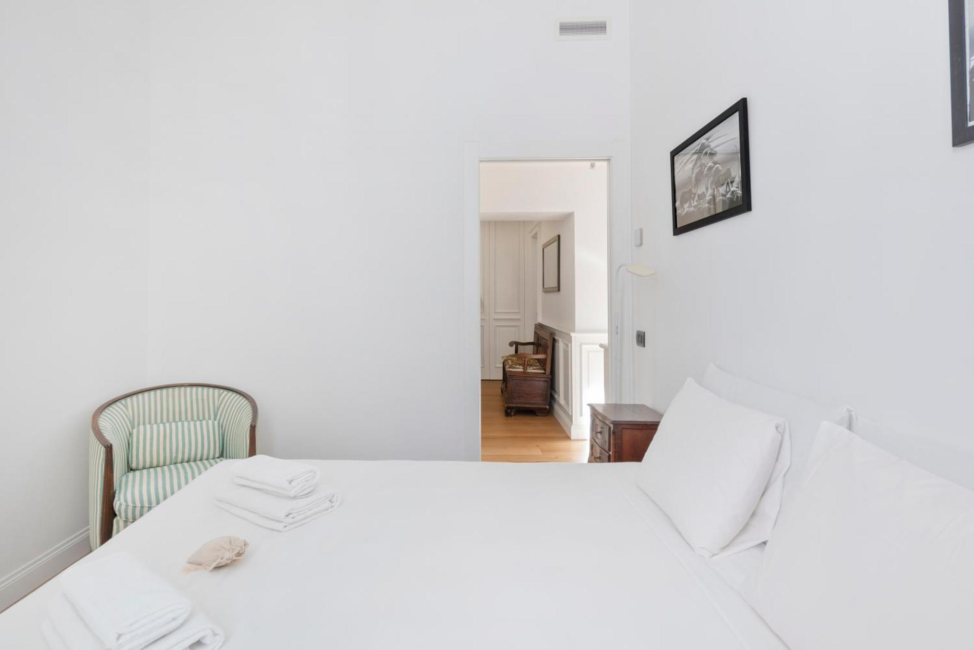 Urbannest Apartment Roma Ngoại thất bức ảnh