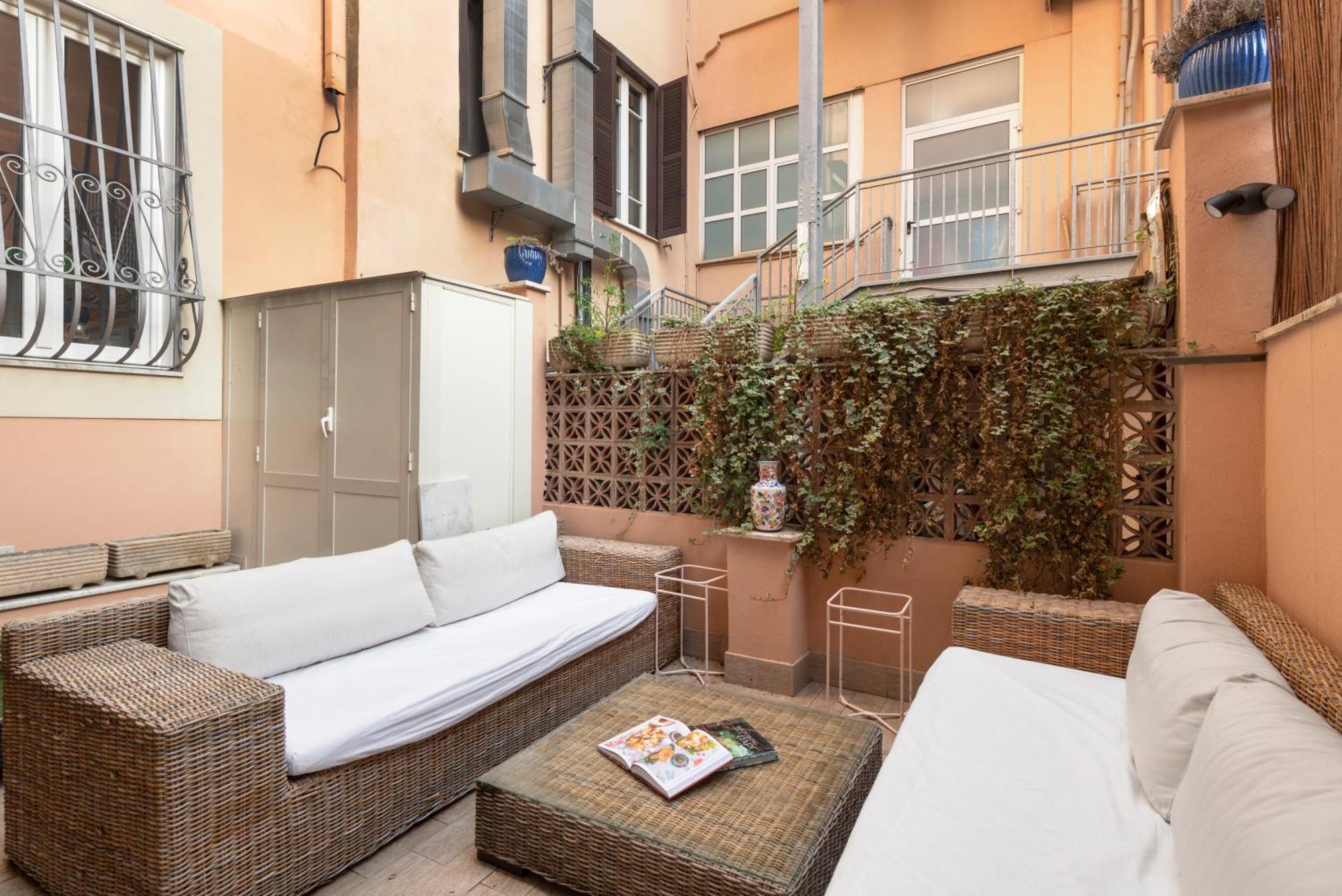 Urbannest Apartment Roma Ngoại thất bức ảnh