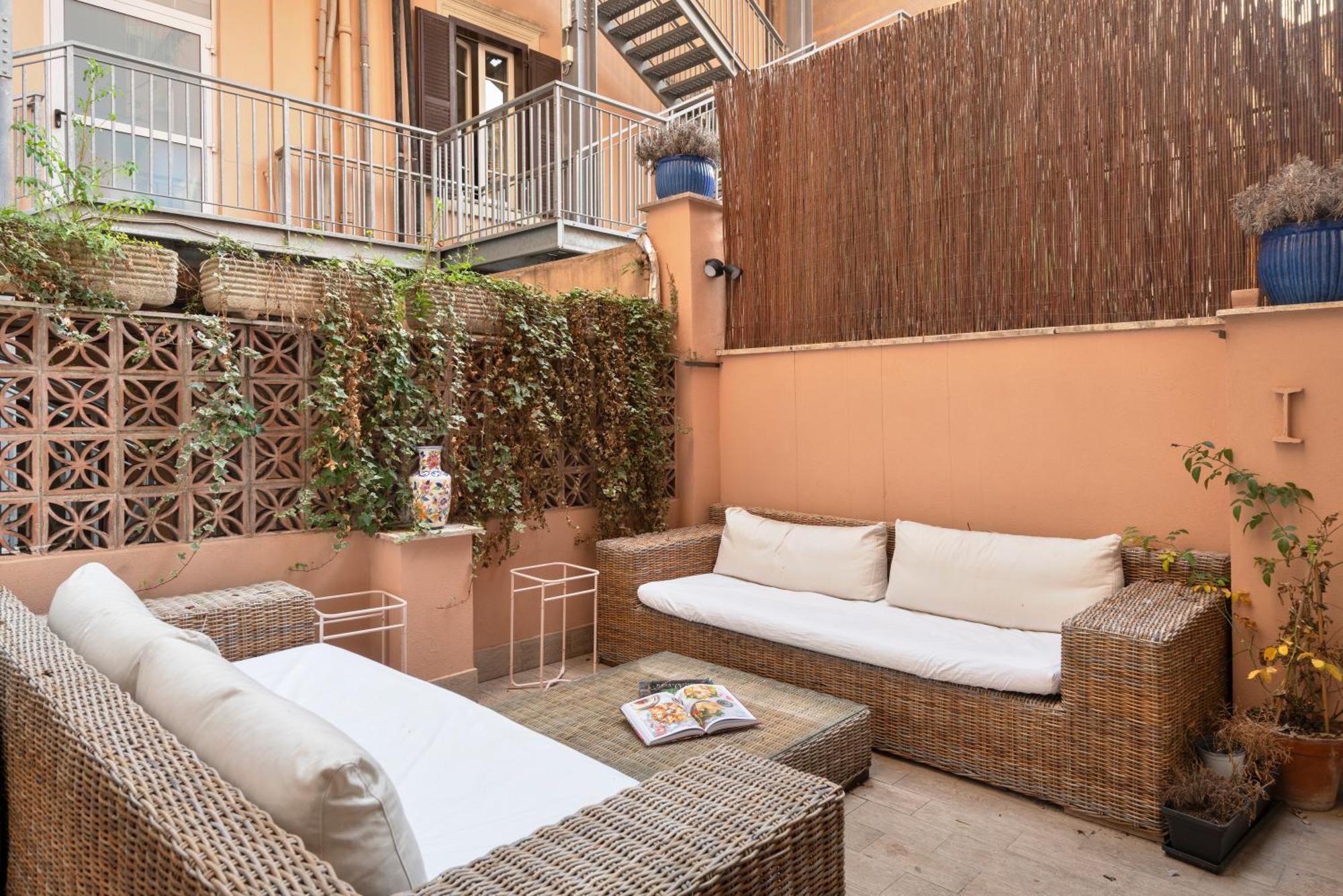 Urbannest Apartment Roma Ngoại thất bức ảnh