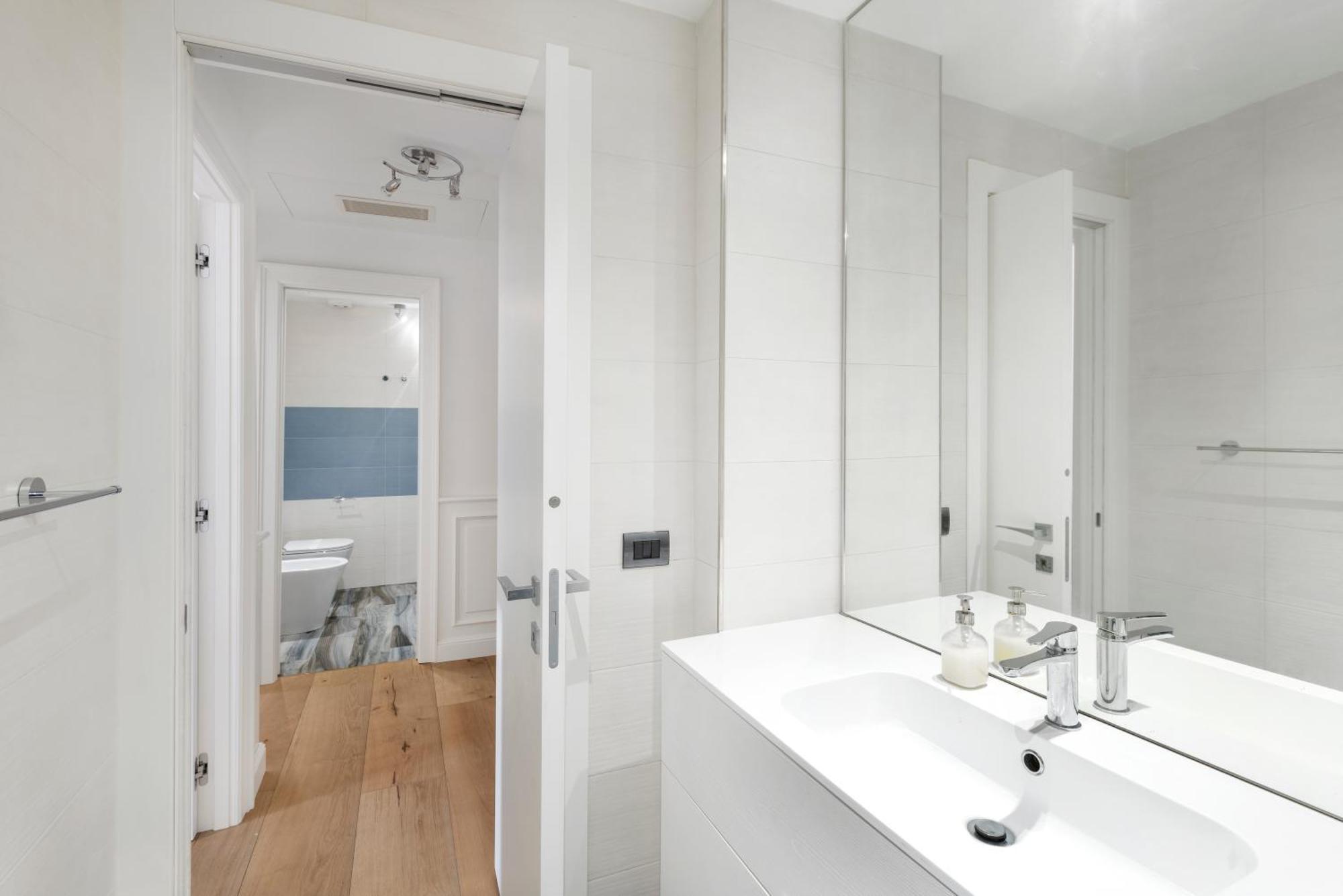 Urbannest Apartment Roma Ngoại thất bức ảnh